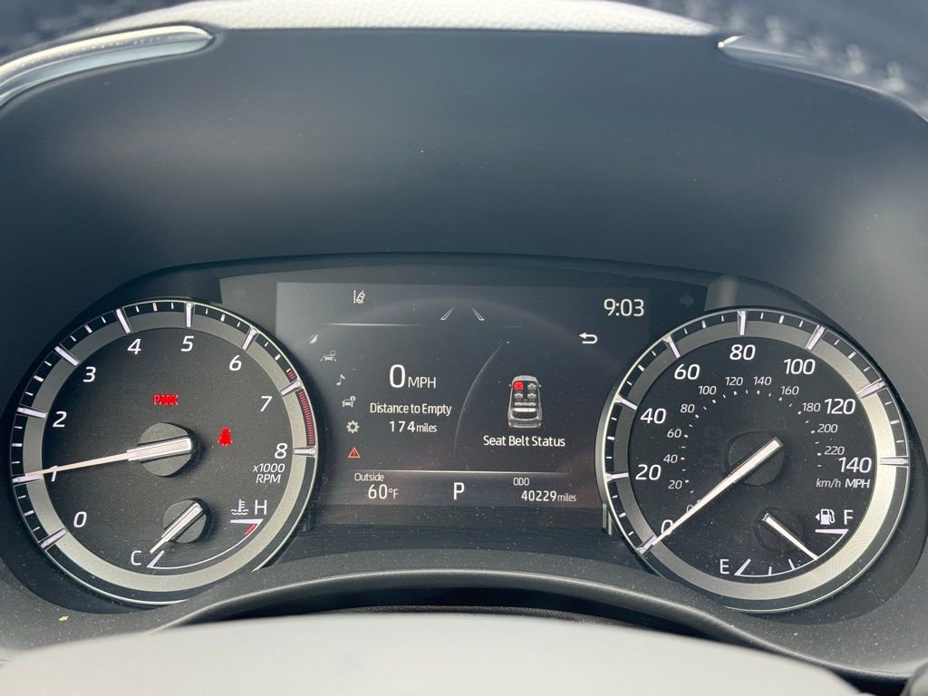 Used 2021 Toyota Highlander Limited image 10