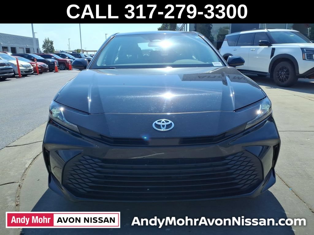 Used 2025 Toyota Camry LE FWD image 3
