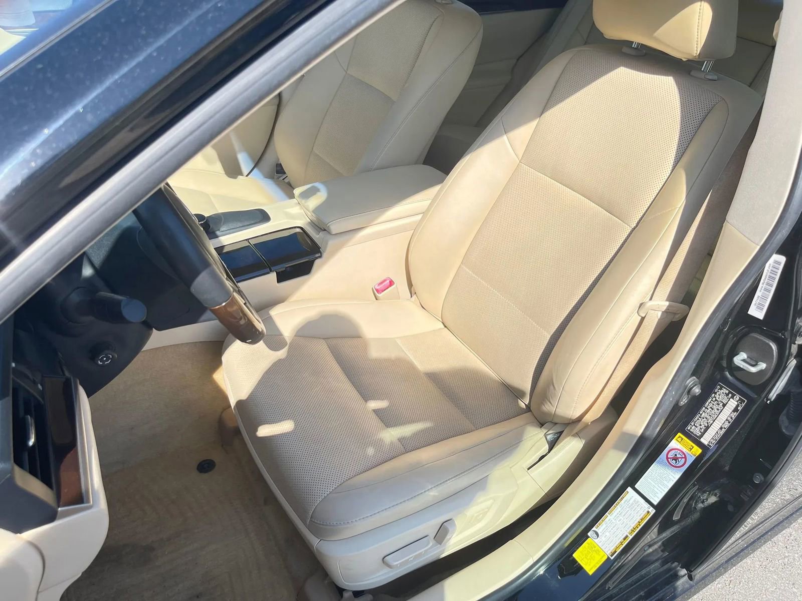 Used 2014 Lexus ES 350 w/ Premium Package FWD image 9