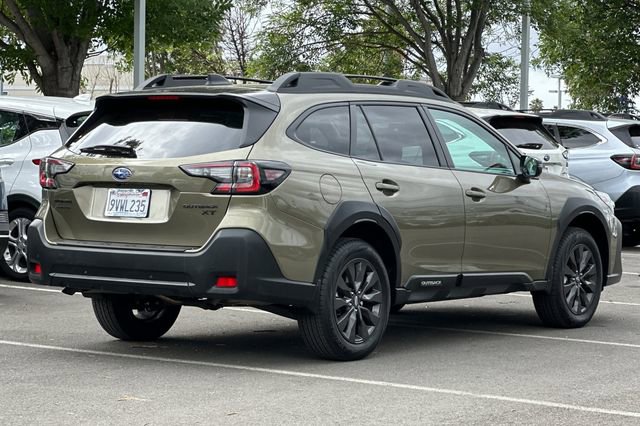 Used 2025 Subaru Outback Onyx Edition XT image 4