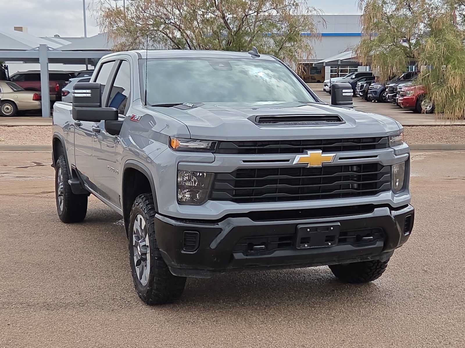 Used 2024 Chevrolet Silverado 2500 Custom w/ Custom Value Package AWD/4WD image 3