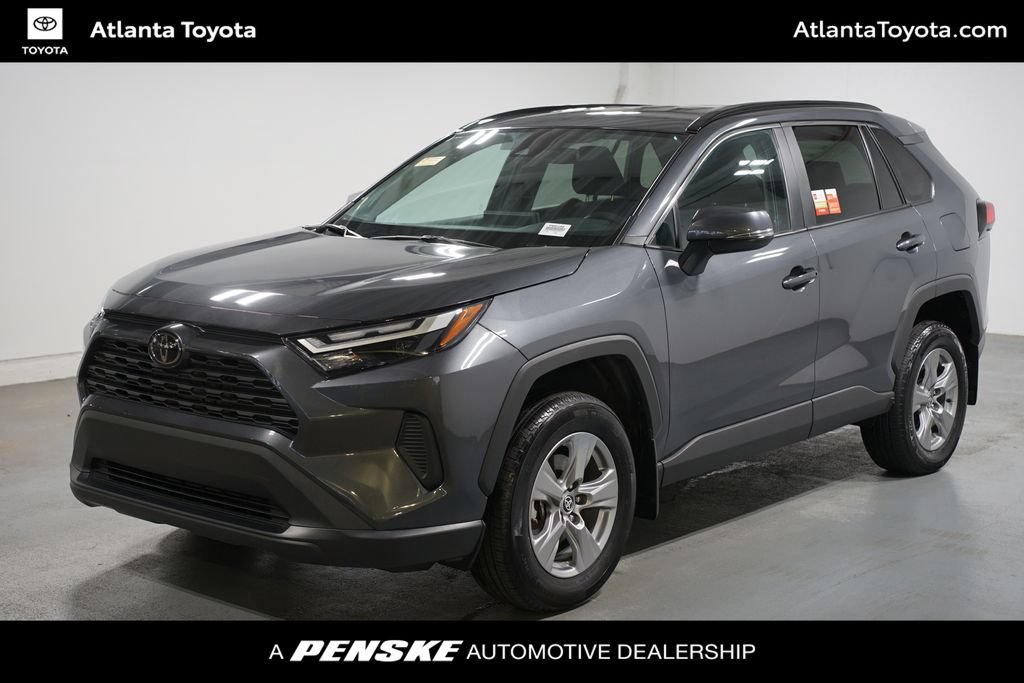 Used 2024 Toyota RAV4 XLE FWD image 1