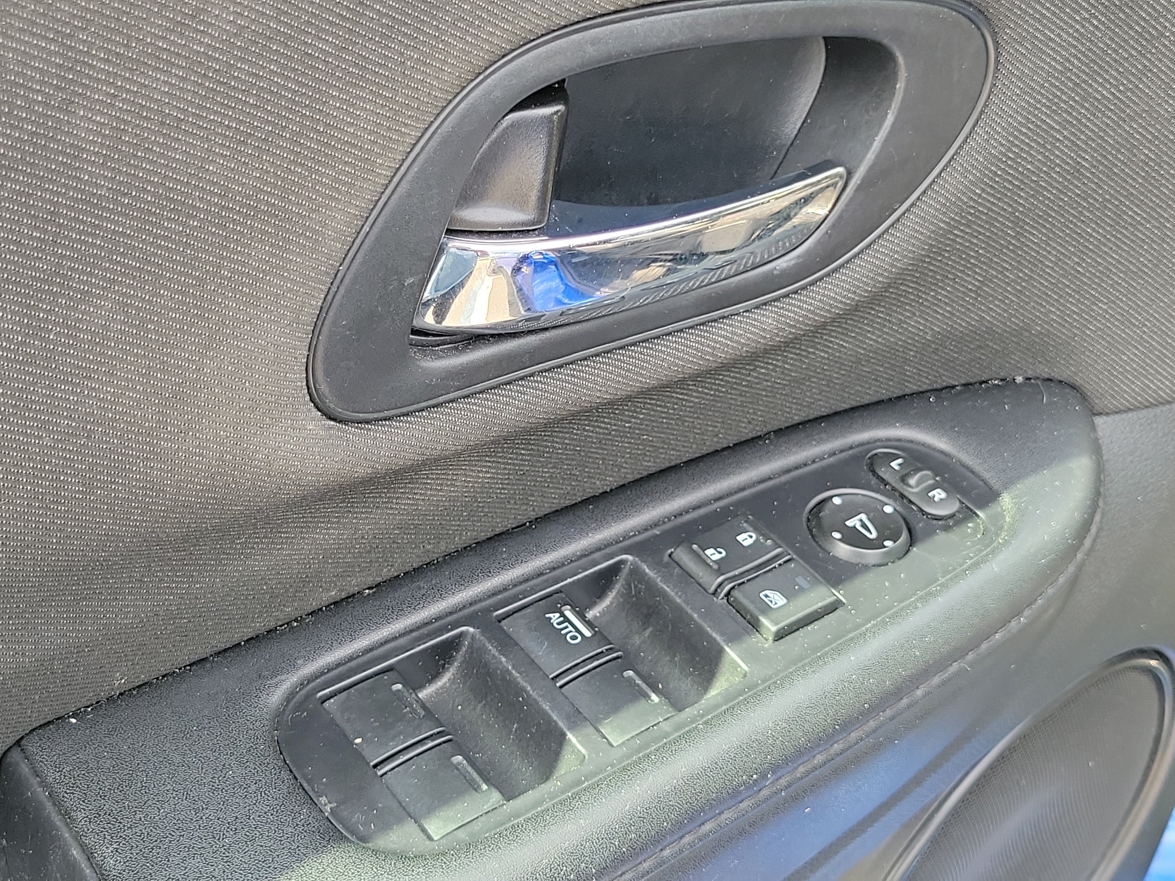 Certified 2020 Honda HR-V Sport image 18