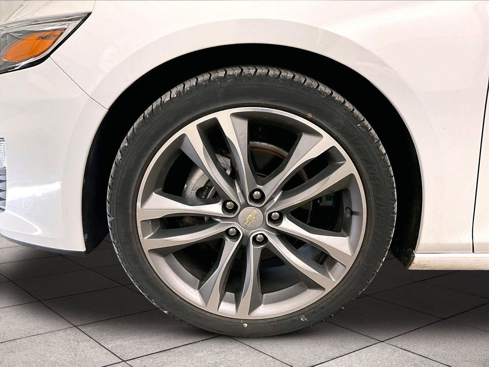 Used 2022 Chevrolet Malibu LT image 8