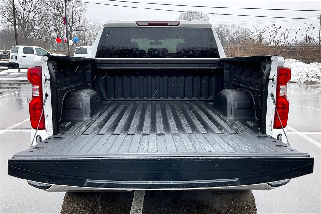 Used 2019 Chevrolet Silverado 1500 LT image 34