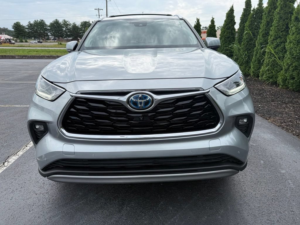 Used 2023 Toyota Highlander Platinum AWD/4WD image 7