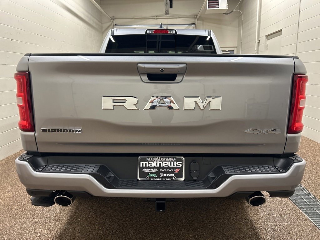 New 2026 RAM 1500 4x4 Crew Cab image 3