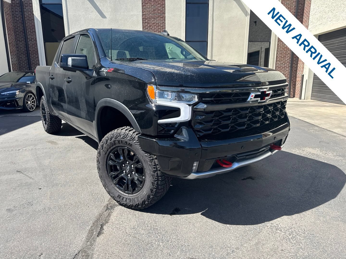 Used 2025 Chevrolet Silverado 1500 ZR2 w/ Technology Package