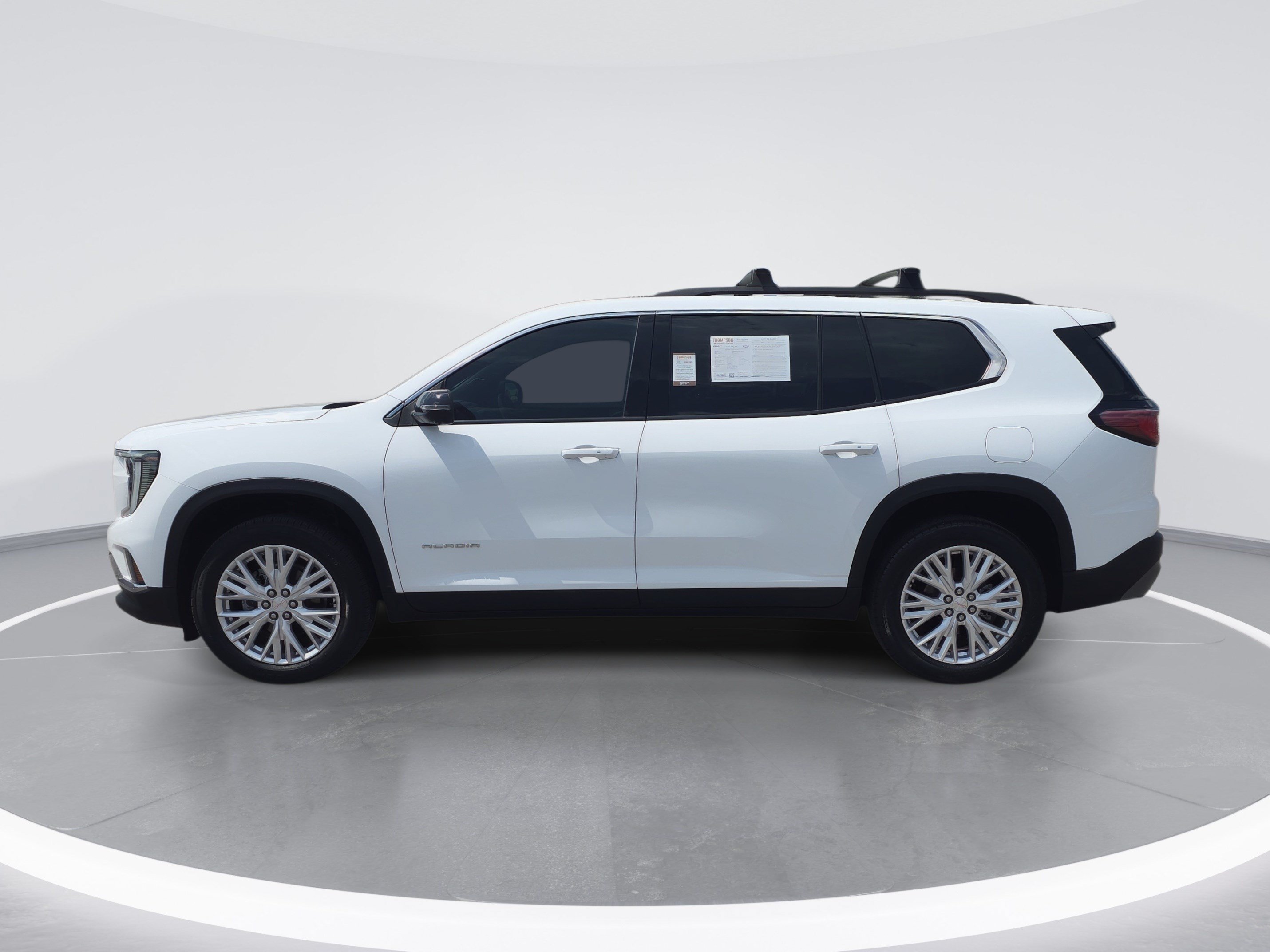 Used 2025 GMC Acadia Elevation w/ Elevation Premium Package FWD image 6