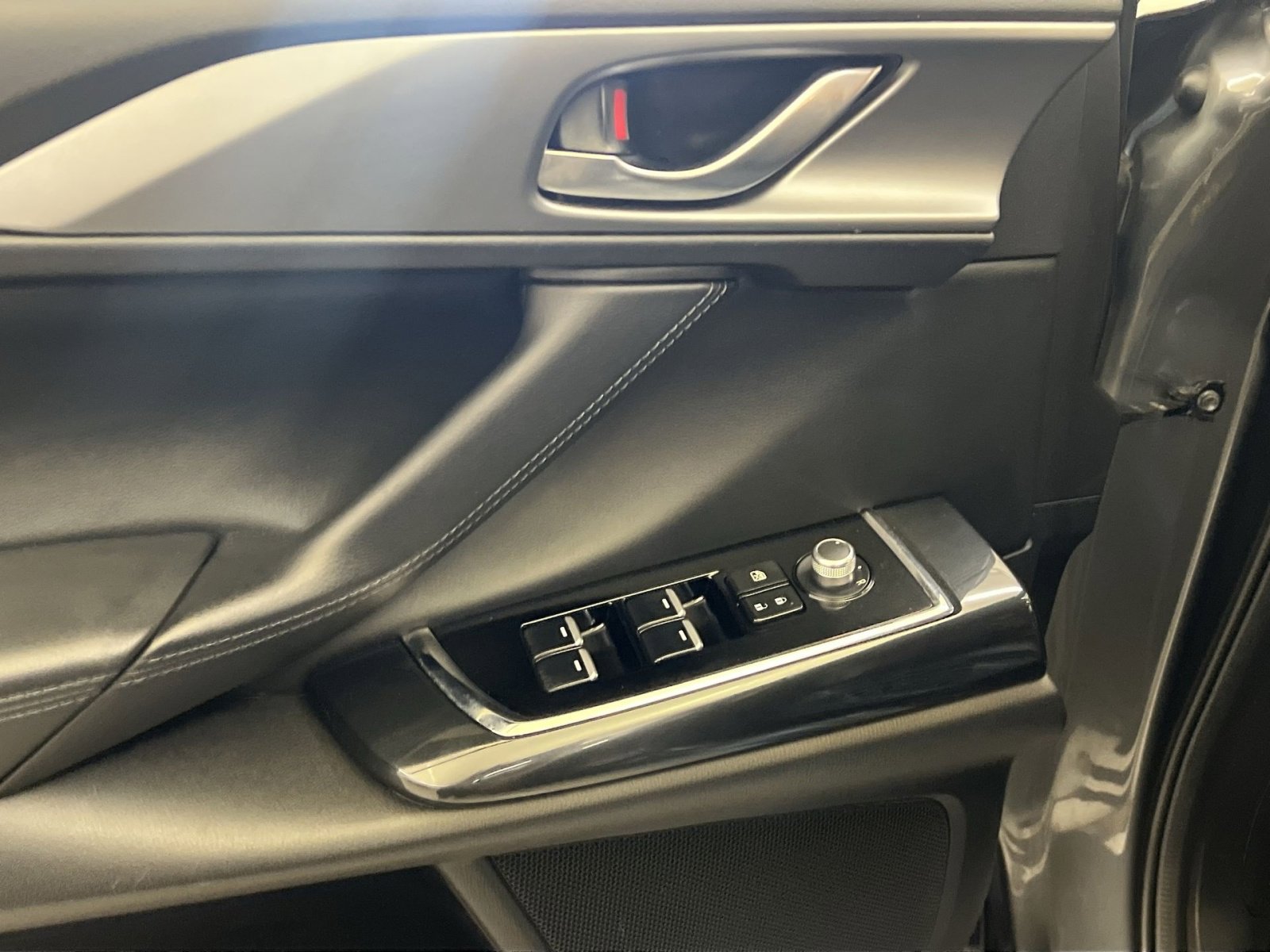 Used 2019 MAZDA CX-9 Touring AWD/4WD image 14