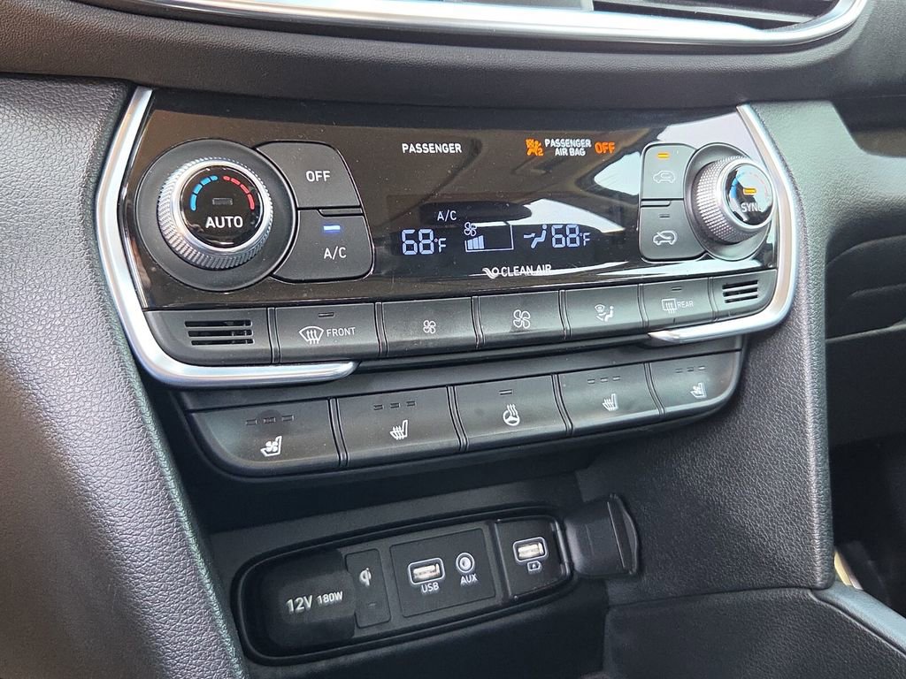Used 2019 Hyundai Santa Fe FWD image 23