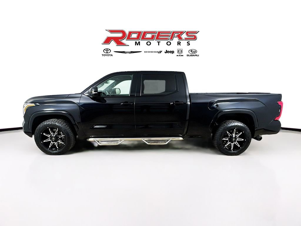 Used 2024 Toyota Tundra Platinum image 4