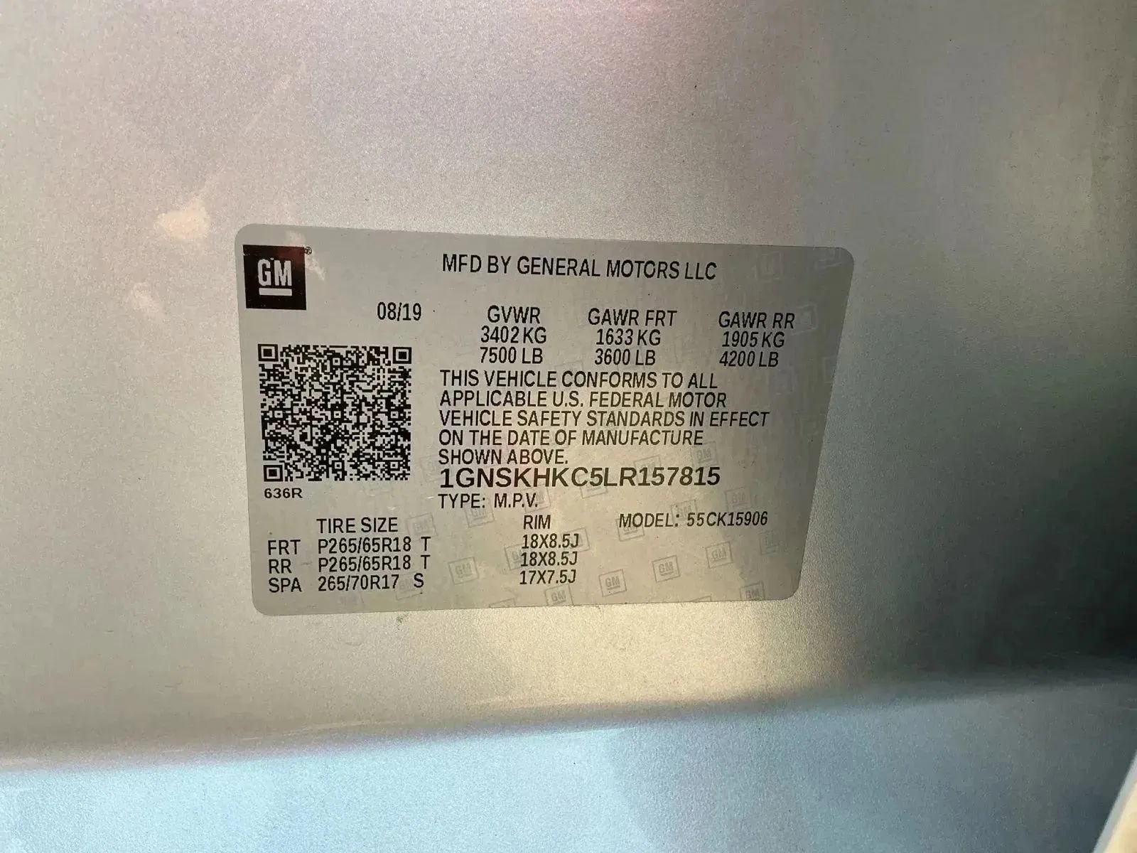 Used 2020 Chevrolet Suburban LT image 36