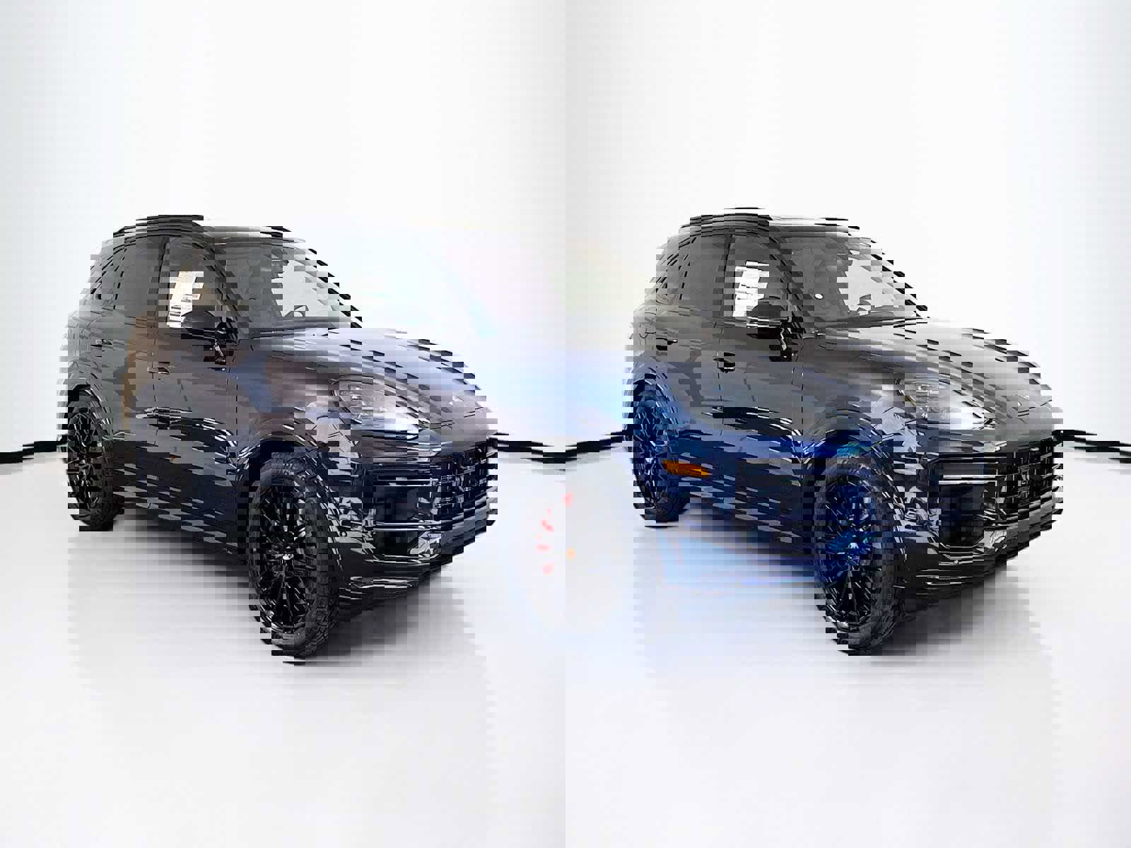 New 2026 Porsche Cayenne GTS image 7