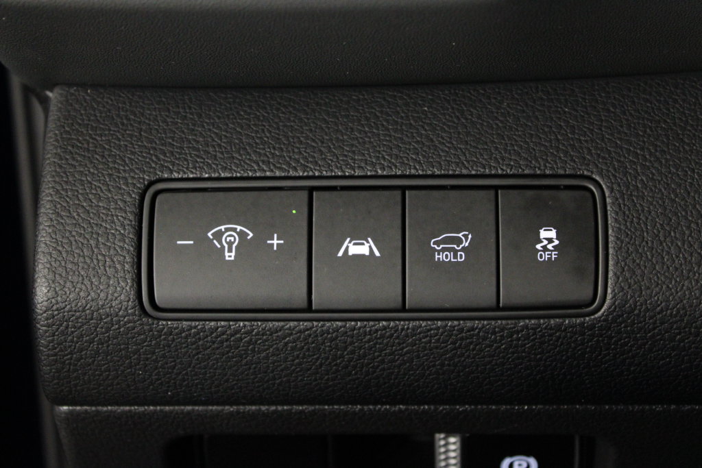 Certified 2023 Hyundai Santa Fe SEL FWD image 25