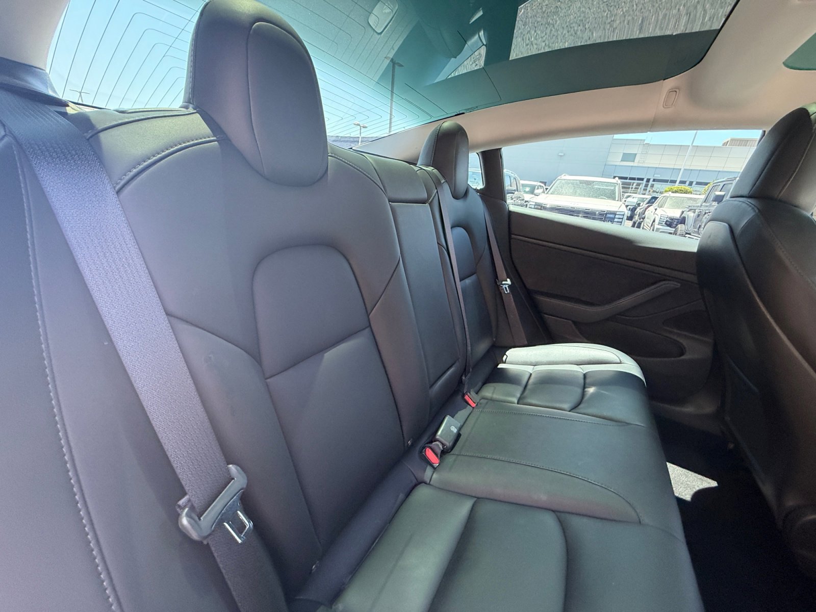 Used 2019 Tesla Model 3 Long Range AWD/4WD image 17