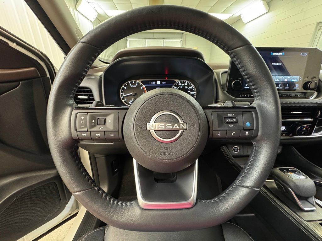 Used 2023 Nissan Rogue SL w/ SL Premium Package AWD/4WD image 35