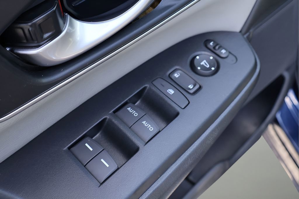 Used 2021 Honda CR-V EX image 10