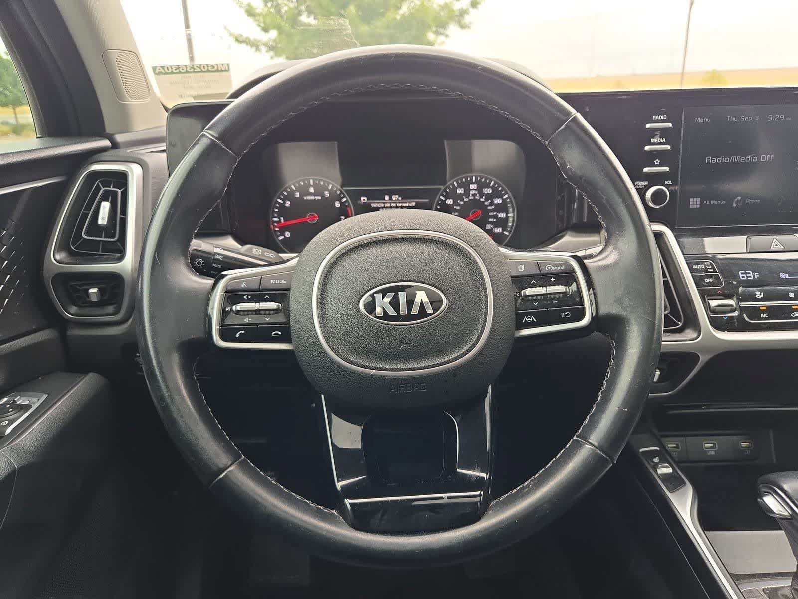 Used 2021 Kia Sorento S w/ Panoramic Sunroof Package FWD image 22