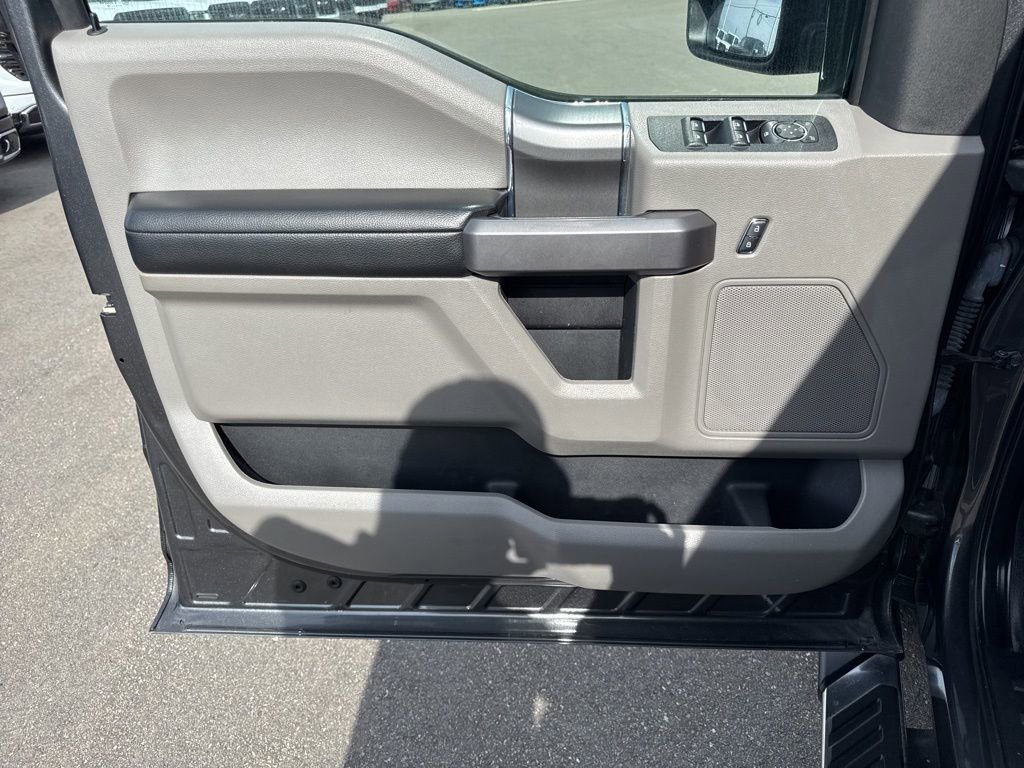 Used 2019 Ford F150 XLT w/ Equipment Group 302A Luxury image 25