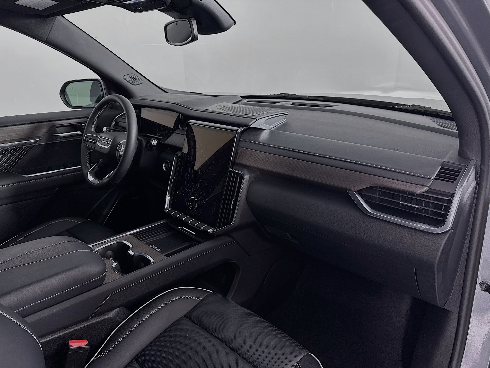 Used 2024 GMC Acadia Denali image 32