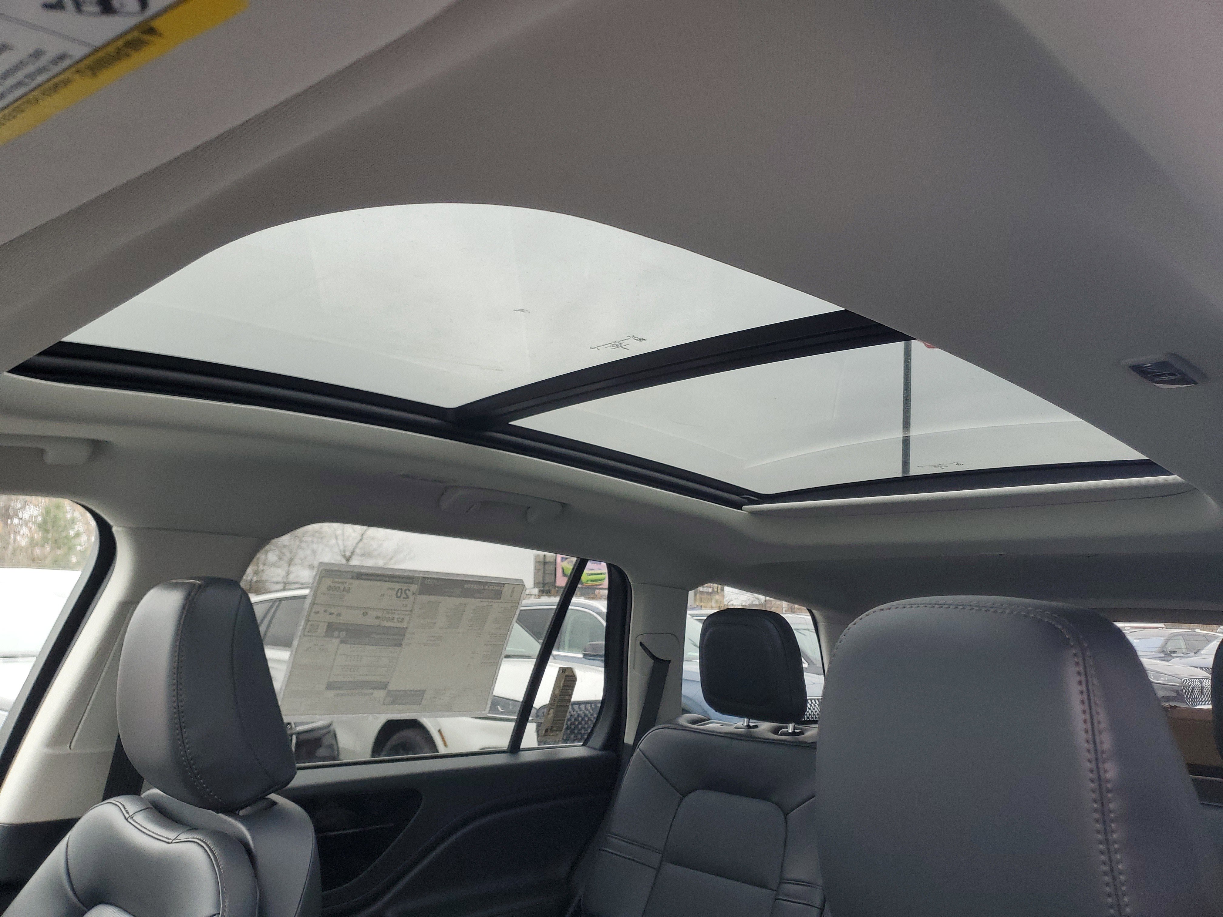 New 2026 Lincoln Aviator AWD image 10