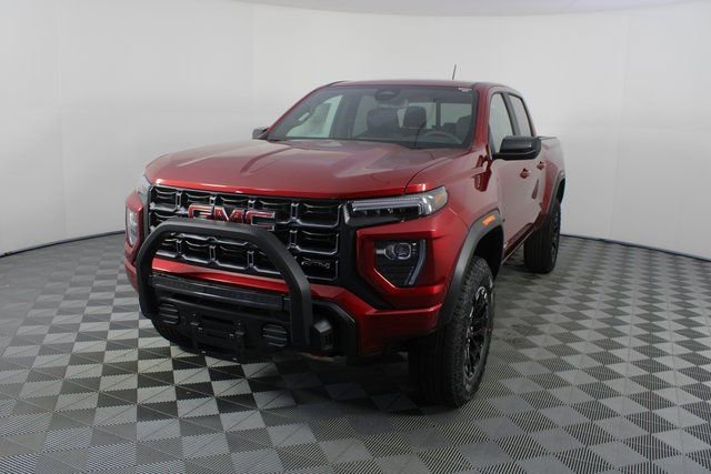 New 2026 GMC Canyon AT4 w/ Off-Road Front Bumper Package image 20