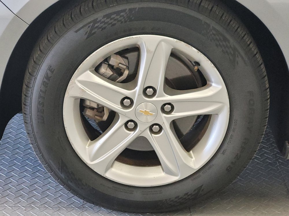 Used 2023 Chevrolet Malibu LT image 31