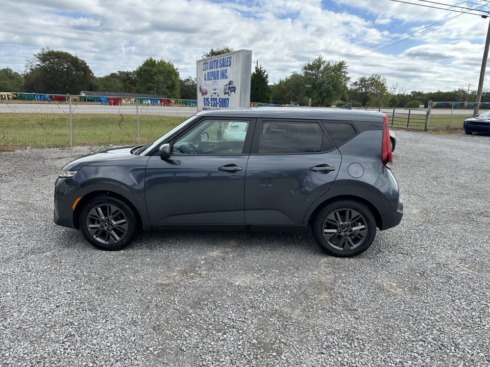 Used 2020 Kia Soul EX image 8
