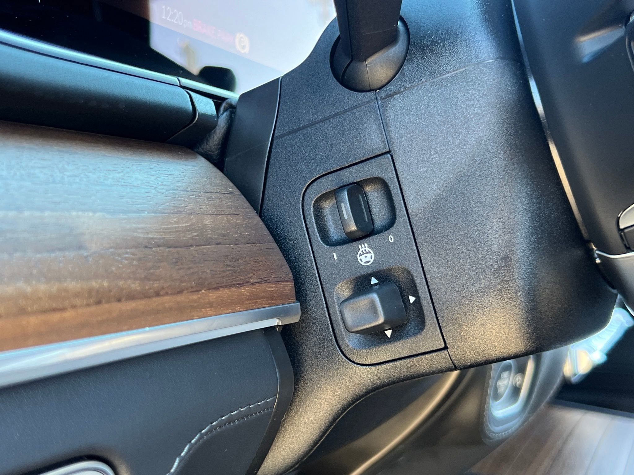 Used 2025 Mercedes-Benz GLS 63 AMG 4MATIC image 39