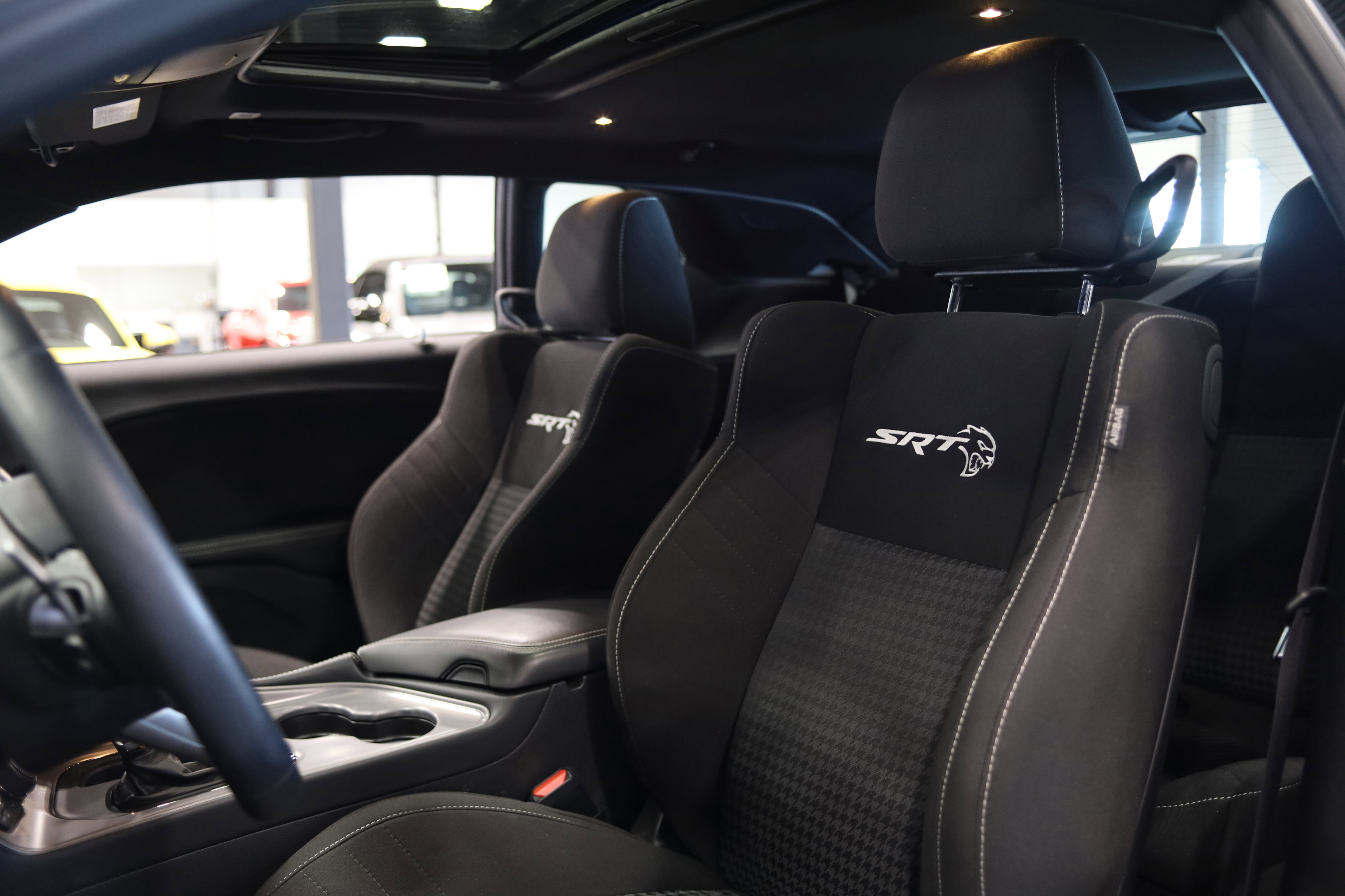 Used 2023 Dodge Challenger SRT Hellcat w/ Driver Convenience Group RWD image 17