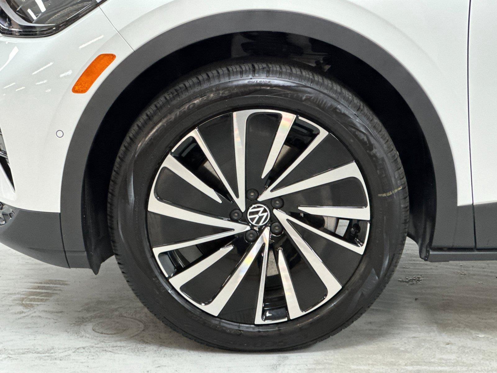 New 2026 Volkswagen ID.4 Pro AWD/4WD image 25