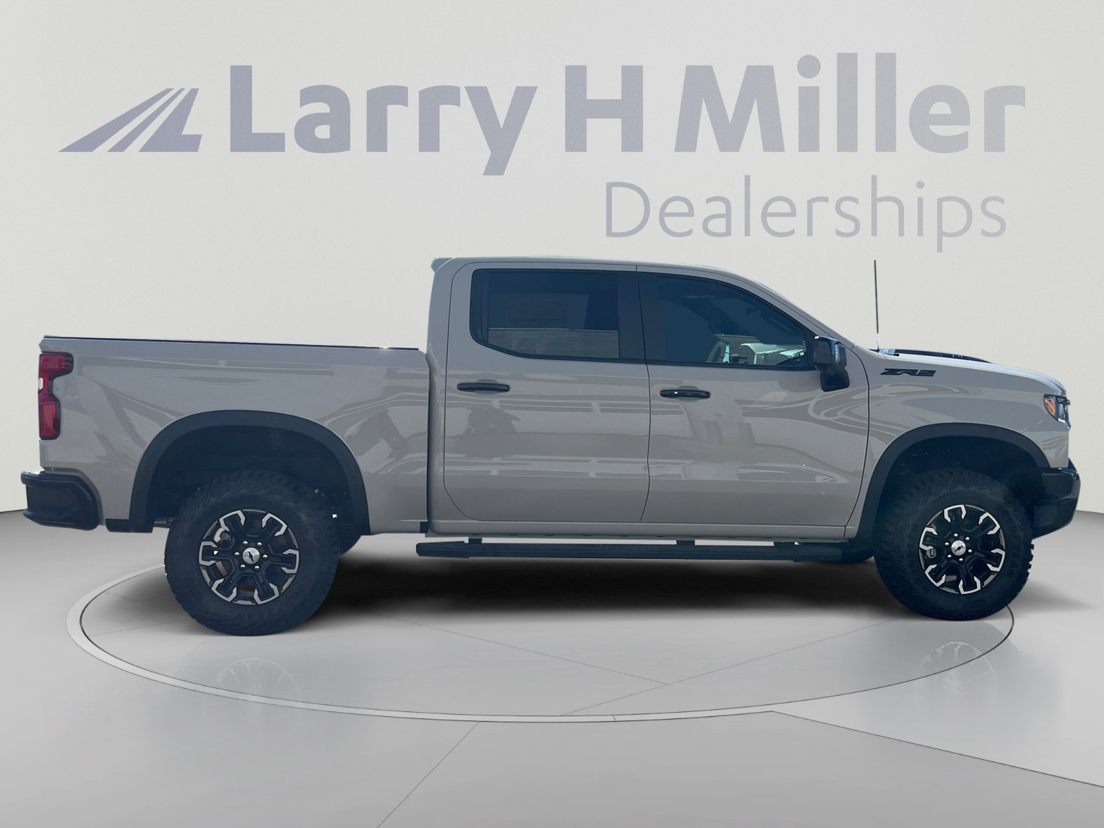 New 2026 Chevrolet Silverado 1500 ZR2 w/ LPO, Dark Essentials Package AWD/4WD image 6