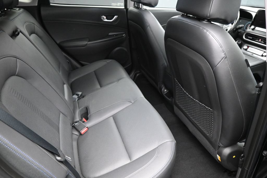 Used 2023 Hyundai Kona Limited FWD image 30