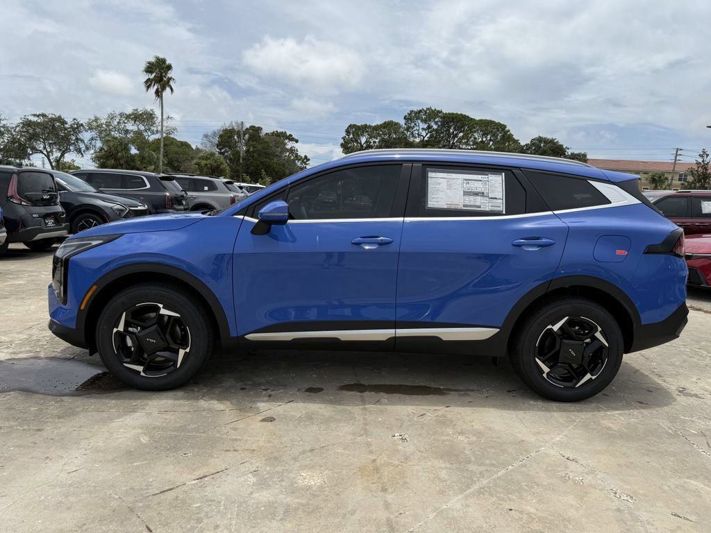 Certified 2026 Kia Sportage EX AWD/4WD image 5