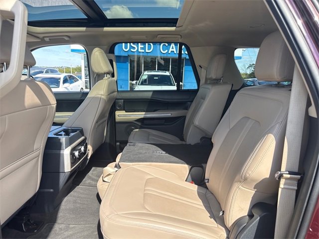 Used 2024 Ford Expedition Max Limited image 11