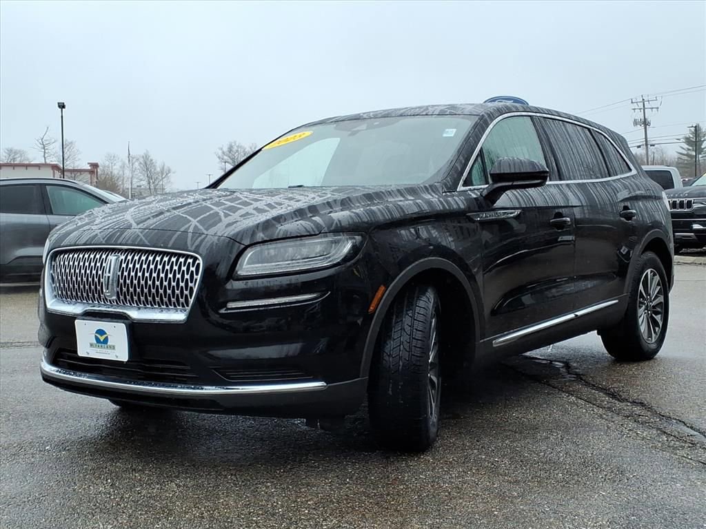 Used 2023 Lincoln Nautilus Reserve w/ Luxury Package AWD/4WD image 7