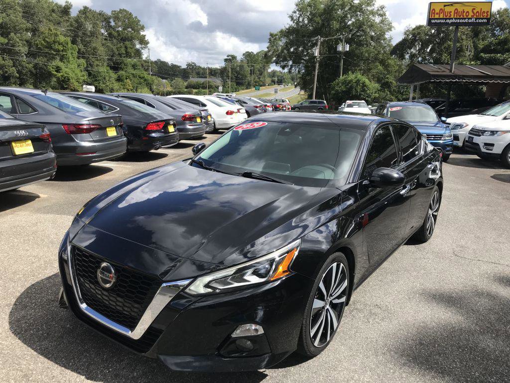 Used 2020 Nissan Altima 2.0 Platinum image 1