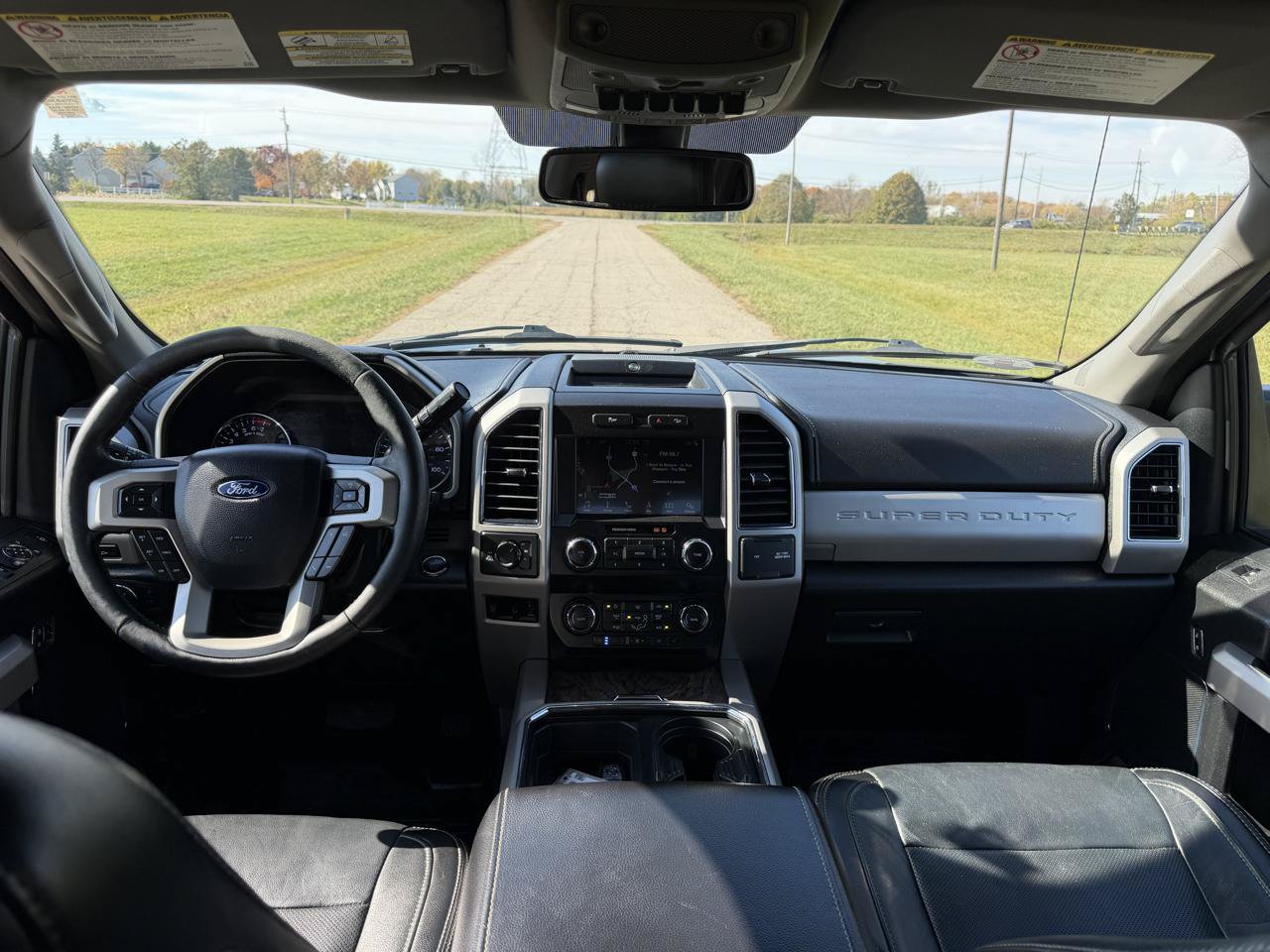 Used 2019 Ford F250 Lariat w/ Lariat Ultimate Package AWD/4WD image 39