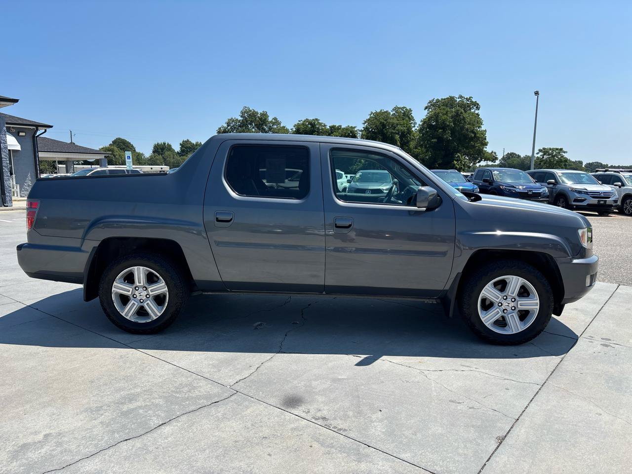 Used 2013 Honda Ridgeline RTL image 3