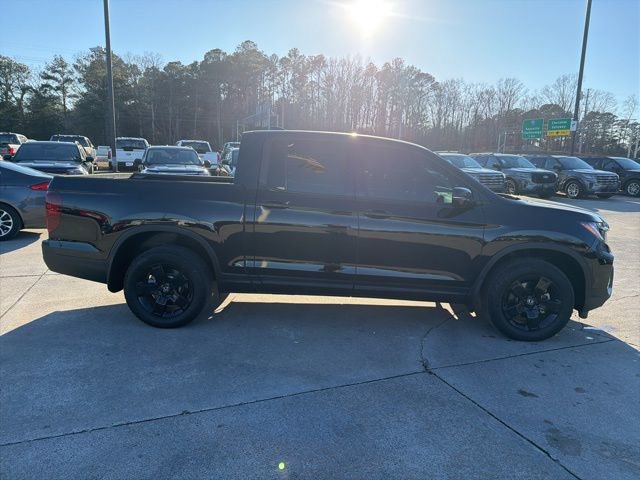 Used 2025 Honda Ridgeline Black Edition image 11