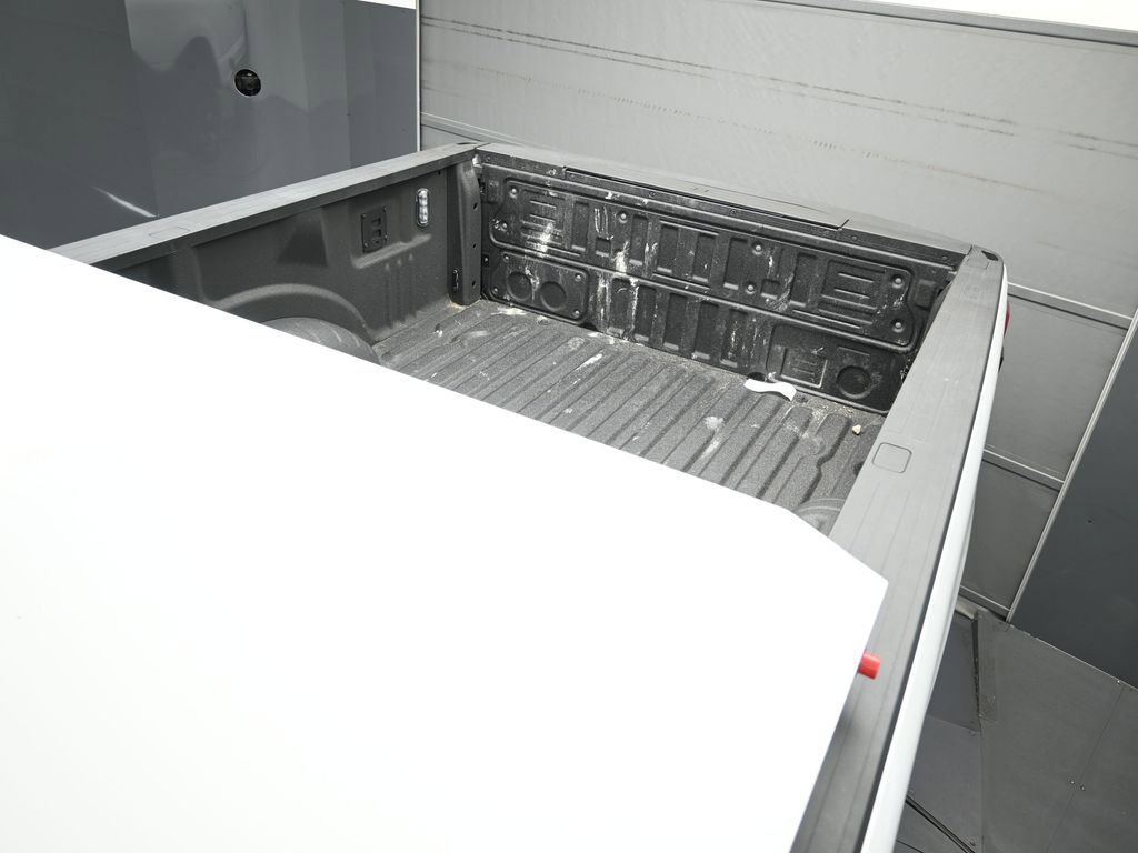 Used 2024 Ford F350 Lariat w/ Lariat Ultimate Package image 23