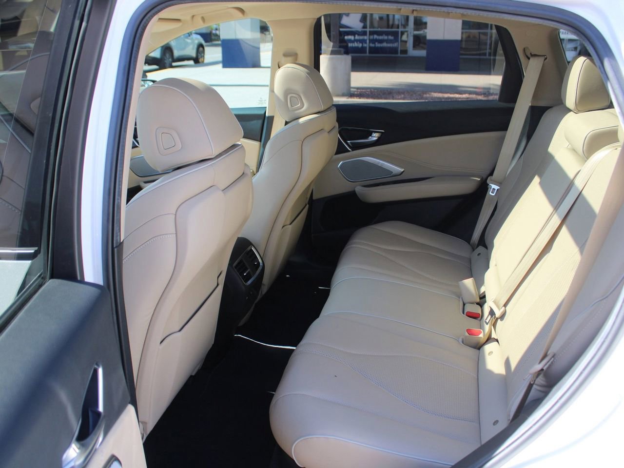 Used 2024 Acura RDX SH-AWD w/ Advance Package image 12