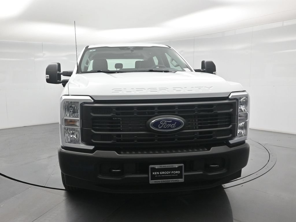 New 2026 Ford F250 XL w/ 360-Degree Camera Package RWD image 40
