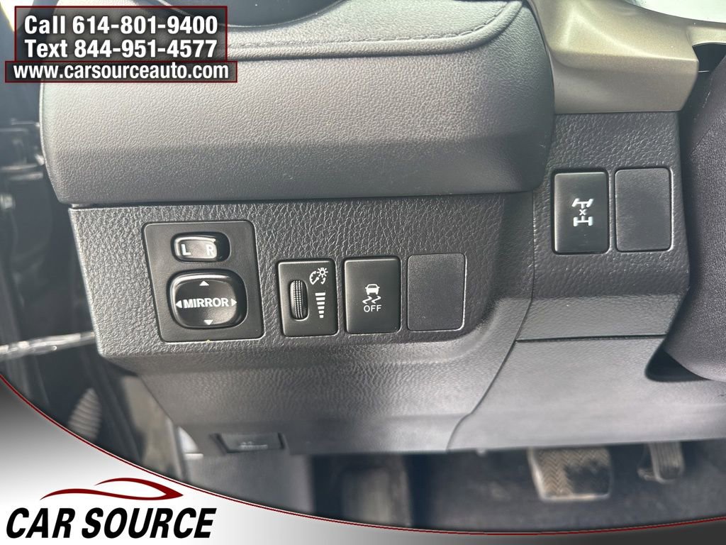 Used 2015 Toyota RAV4 LE image 13