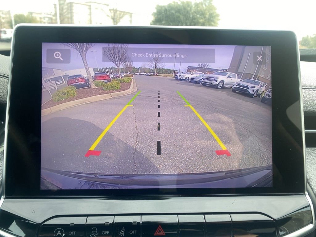 Used 2024 Jeep Compass Latitude image 22