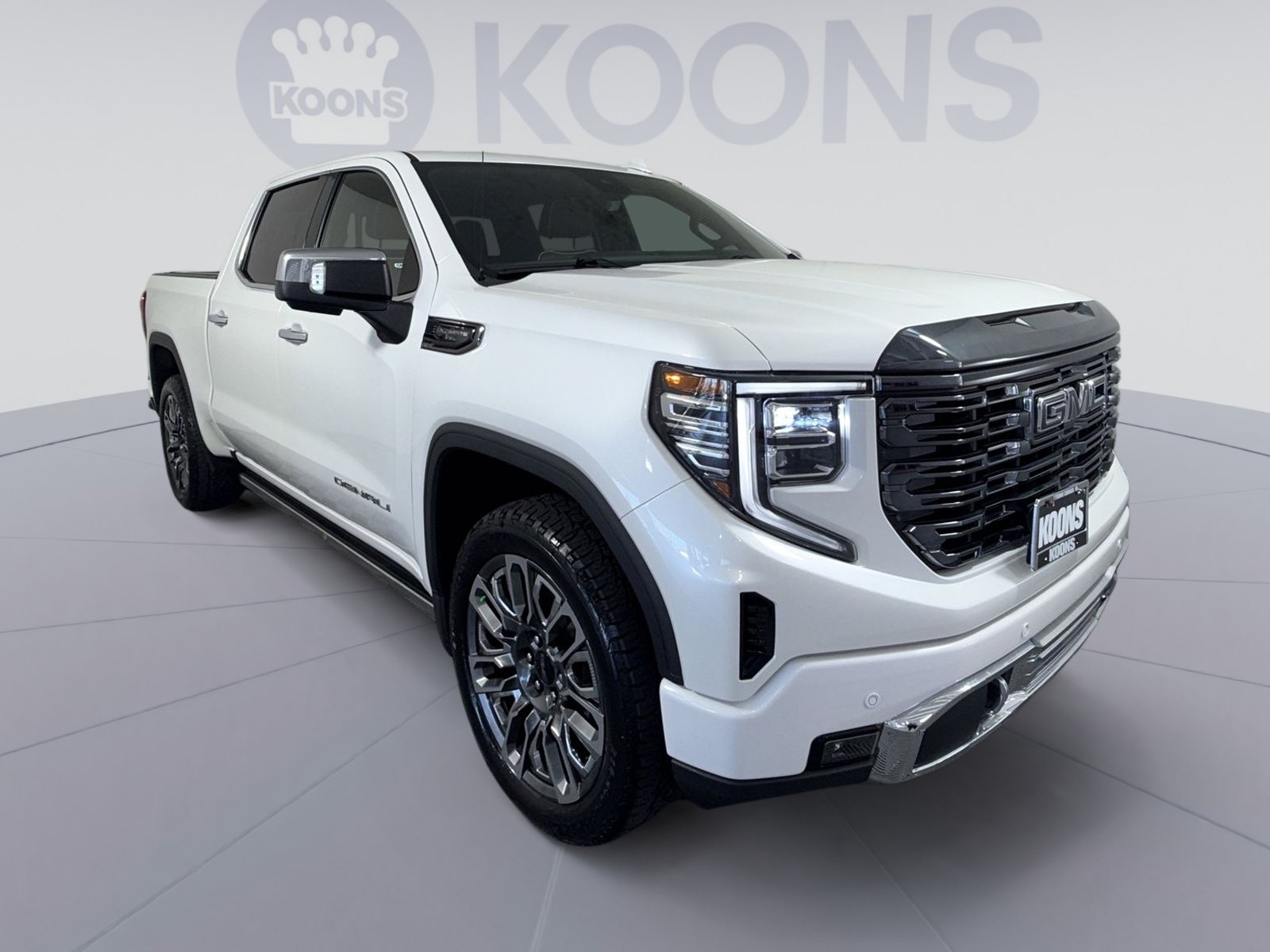 Used 2023 GMC Sierra 1500 Denali Ultimate AWD/4WD image 10