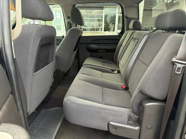 Used 2008 Chevrolet Silverado 2500 LT w/ EZ-Lift Tailgate Package AWD/4WD image 24