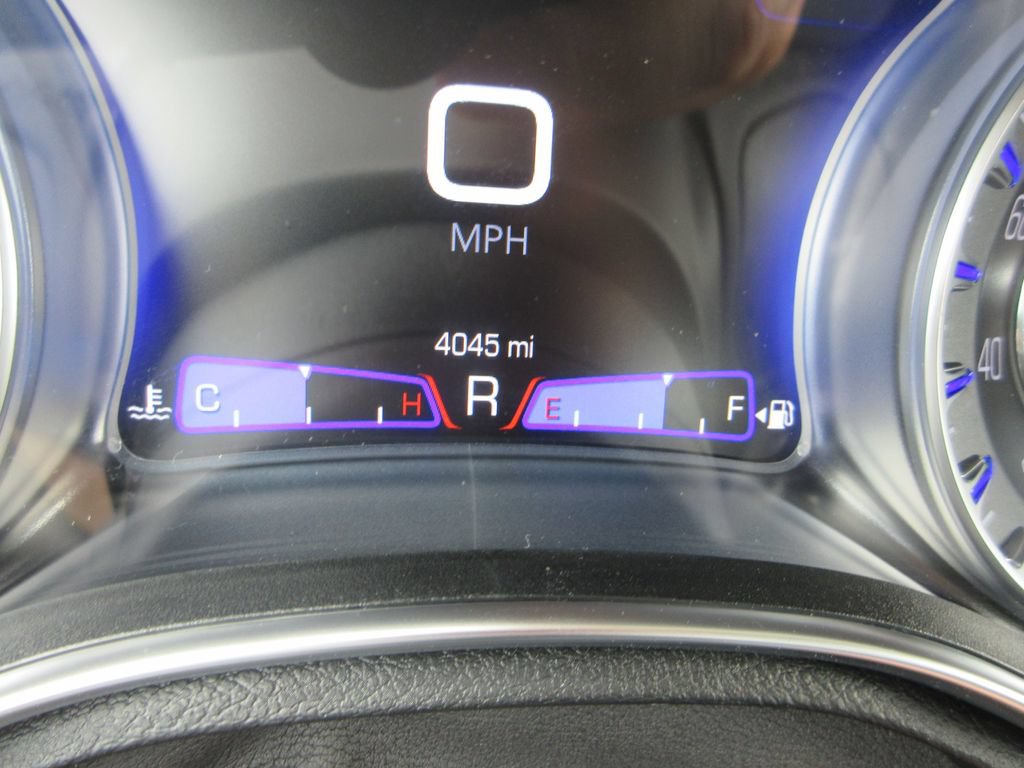 Used 2023 Chrysler 300 Touring w/ Sport Appearance Package RWD image 25