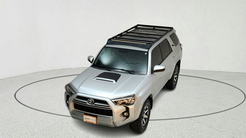 Used 2018 Toyota 4Runner TRD Off-Road image 13